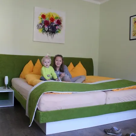 Zum Mohrn Inn Oberwoelz Stadt