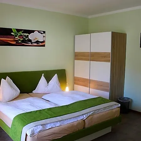 Zum Mohrn Inn Oberwoelz Stadt